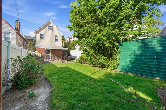 63-44 53rd Drive, Maspeth, NY 11378