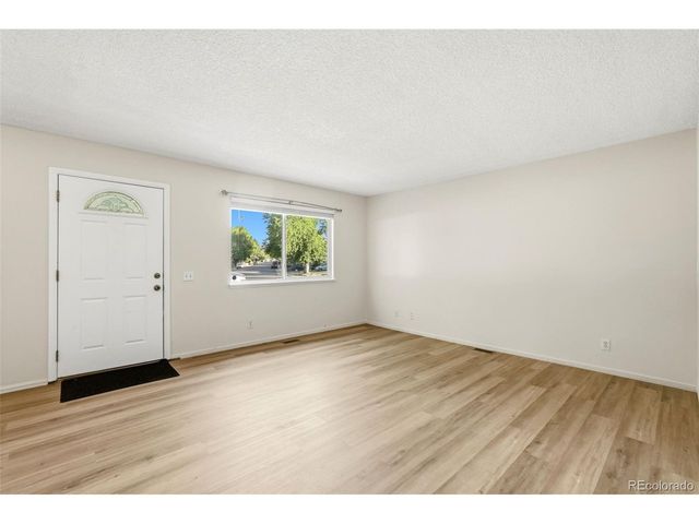 13361 E Louisiana Ave, Aurora, CO 80012