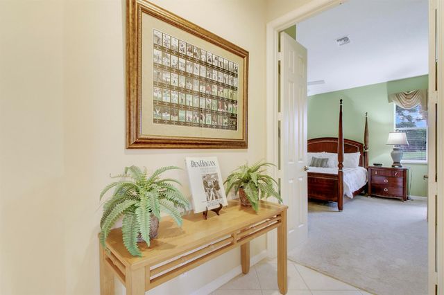9015 Sand Shot Way, Port St. Lucie, FL 34986