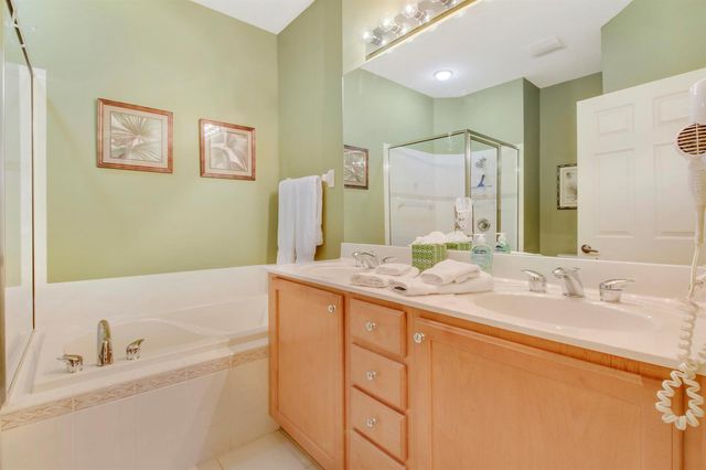 9015 Sand Shot Way, Port St. Lucie, FL 34986