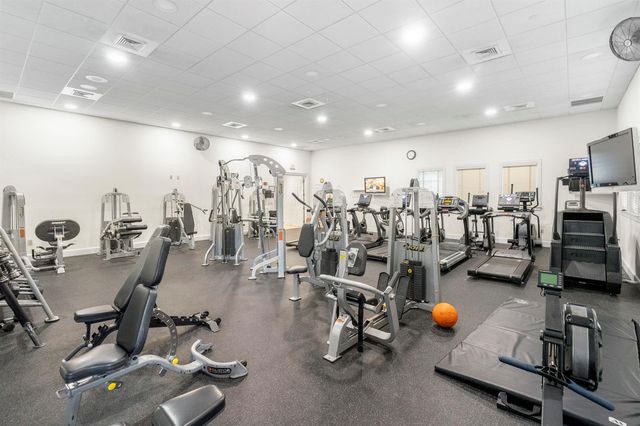9015 Sand Shot Way, Port St. Lucie, FL 34986