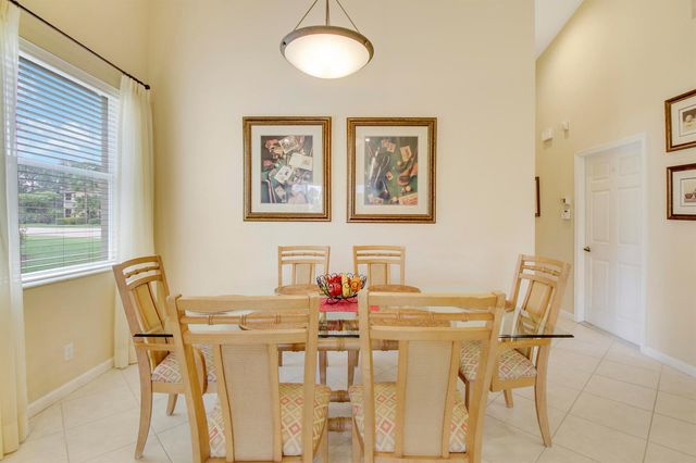 9015 Sand Shot Way, Port St. Lucie, FL 34986
