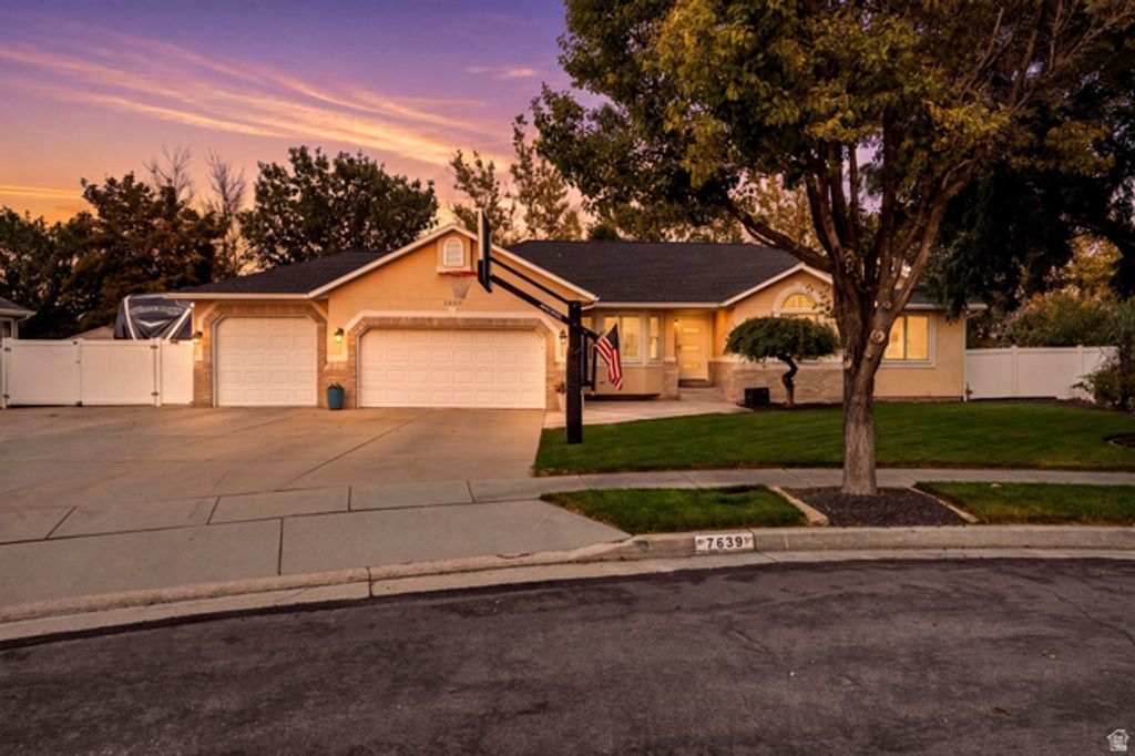 7639 S WOOD MESA DR, West Jordan, UT 84081 — exterior