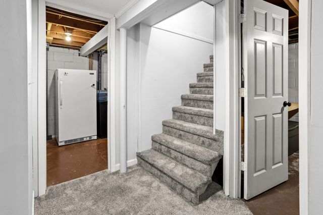 1305 12th Avenue N, Moorhead, MN 56560