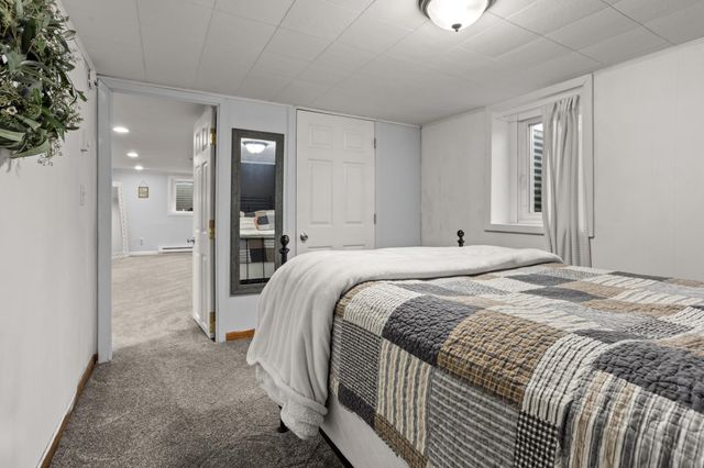 1305 12th Avenue N, Moorhead, MN 56560