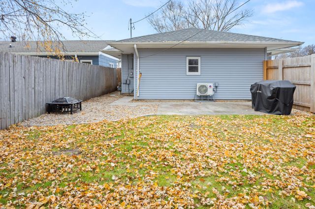 1305 12th Avenue N, Moorhead, MN 56560