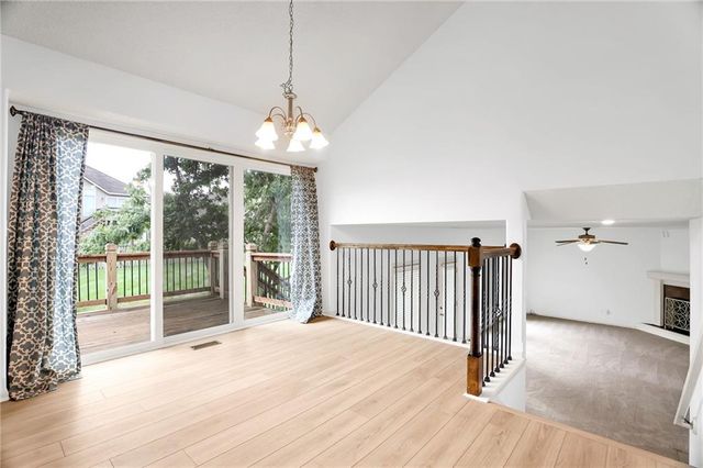 9015 N Essex Drive, Kansas City, MO 64156