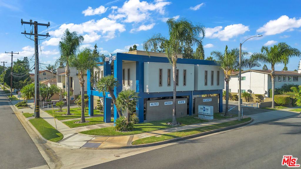 10535 Paramount Boulevard, Downey, CA 90241 — photo 4