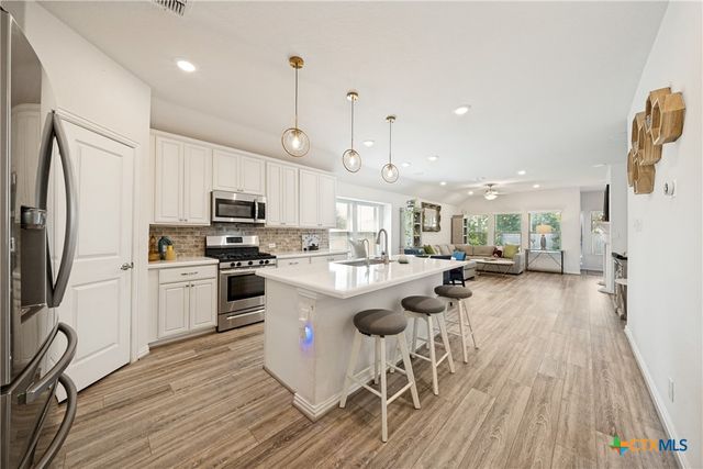 2037 Egret Avenue, New Braunfels, TX 78132