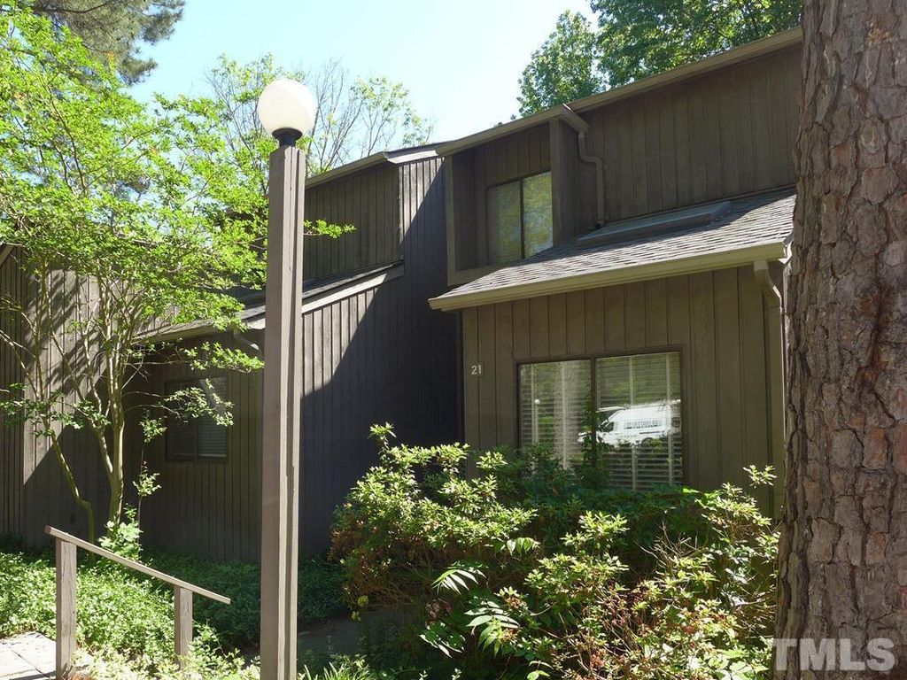 21 Bluff Trail, Chapel Hill, NC 27516