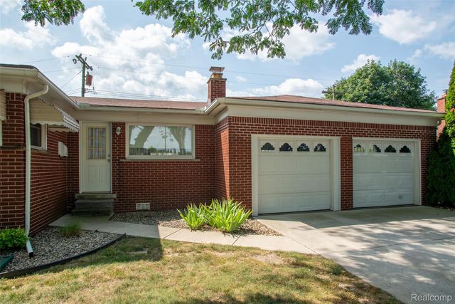 3458 Norwood Drive, Trenton, MI 48183