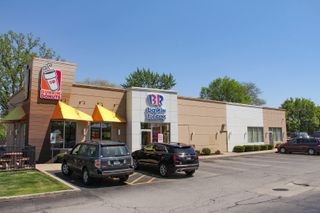 8051 S Harlem Avenue, Burbank, IL 60459