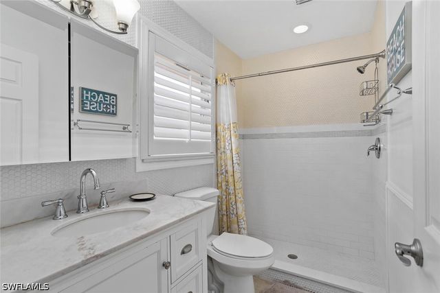 534 96th AVE N, Naples, FL 34108