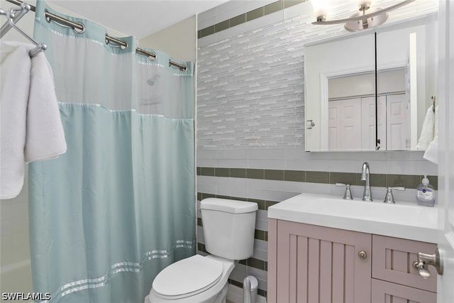 534 96th AVE N, Naples, FL 34108