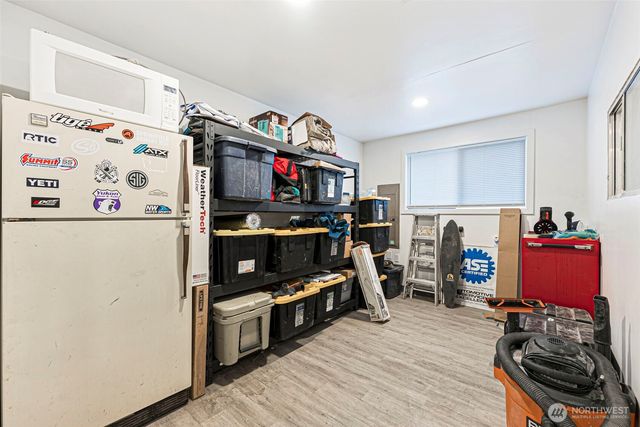 529 4th Avenue SE, Puyallup, WA 98372