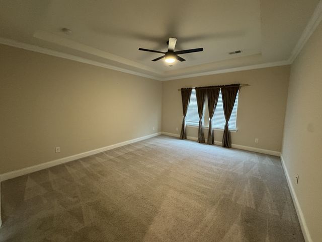 1712 Boardwalk Pl, Gallatin, TN 37066