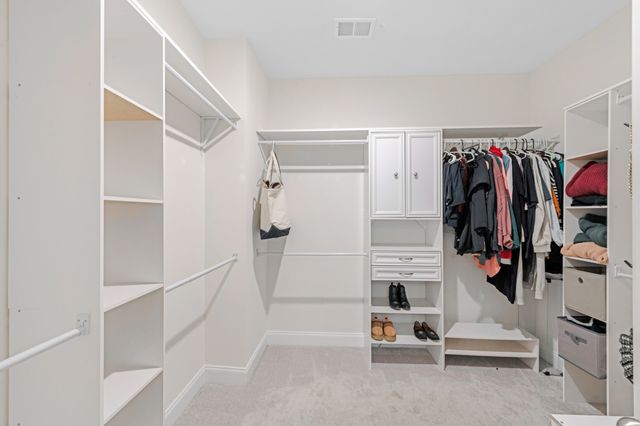 1712 Boardwalk Pl, Gallatin, TN 37066