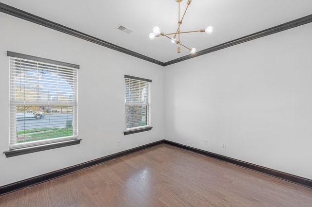 1712 Boardwalk Pl, Gallatin, TN 37066