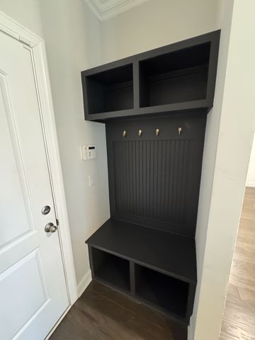 1712 Boardwalk Pl, Gallatin, TN 37066