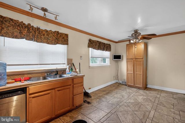 3268 BIRCH RD, Philadelphia, PA 19154