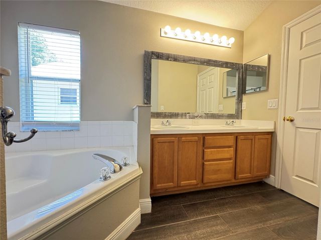 475 LISA KAREN CIRCLE, Apopka, FL 32712