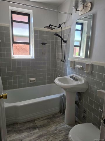 530 Riverdale Avenue 3K, Yonkers, NY 10705