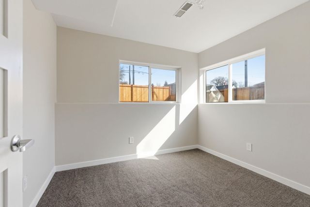 1511 N Walnut St, Spokane, WA 99201