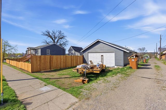 1511 N Walnut St, Spokane, WA 99201