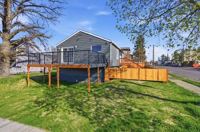 1511 N Walnut St, Spokane, WA 99201