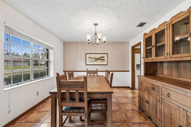 6701 MID PLACE, Temple Terrace, FL 33617