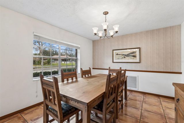 6701 MID PLACE, Temple Terrace, FL 33617