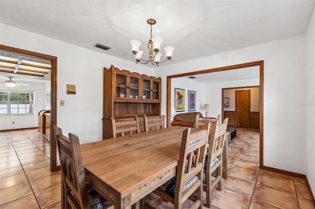 6701 MID PLACE, Temple Terrace, FL 33617