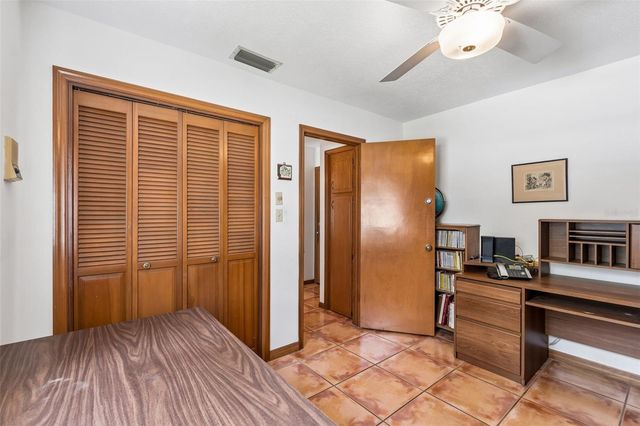 6701 MID PLACE, Temple Terrace, FL 33617