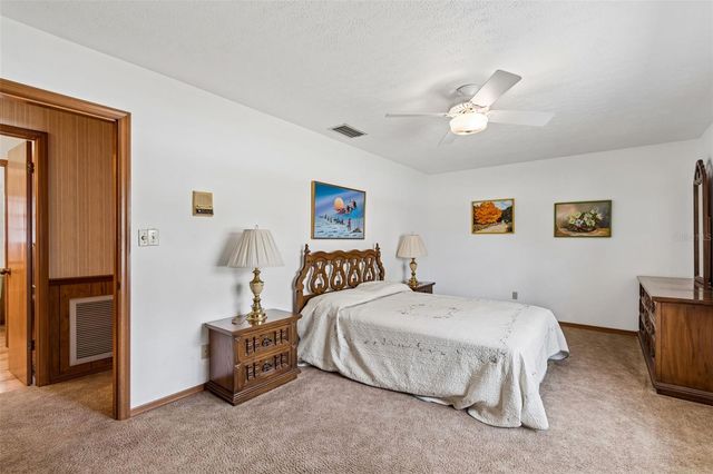 6701 MID PLACE, Temple Terrace, FL 33617