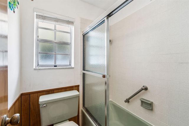 6701 MID PLACE, Temple Terrace, FL 33617