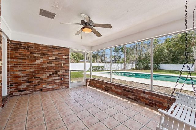 6701 MID PLACE, Temple Terrace, FL 33617