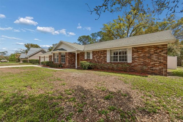 6701 MID PLACE, Temple Terrace, FL 33617