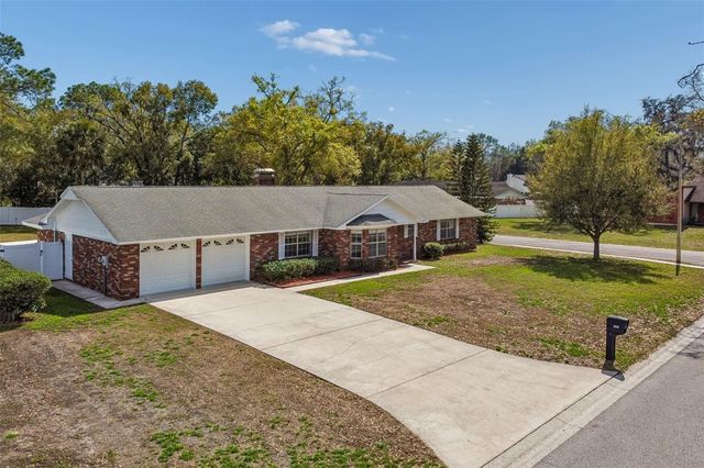 6701 MID PLACE, Temple Terrace, FL 33617