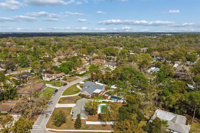 6701 MID PLACE, Temple Terrace, FL 33617