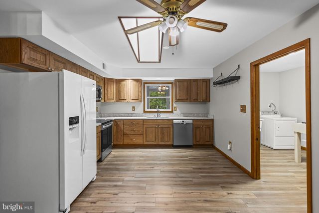 564 EASON DR, Severn, MD 21144