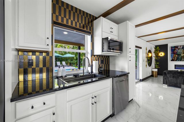 10366 NW 15th Street, Coral Springs, FL 33071