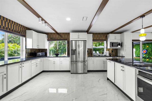 10366 NW 15th Street, Coral Springs, FL 33071