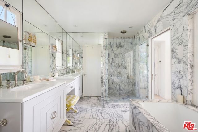 6650 Whitley Terrace, Los Angeles, CA 90068