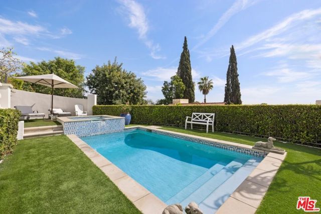 6650 Whitley Terrace, Los Angeles, CA 90068