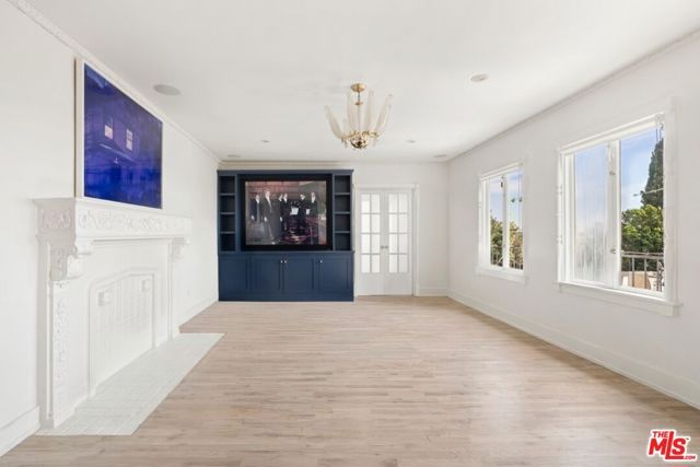 6650 Whitley Terrace, Los Angeles, CA 90068