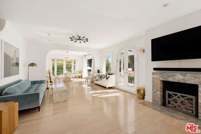 6650 Whitley Terrace, Los Angeles, CA 90068