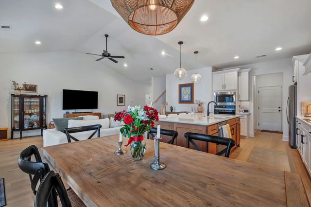 1333 Island View Ct, Nashville, TN 37214