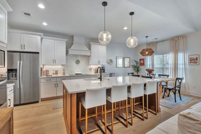 1333 Island View Ct, Nashville, TN 37214