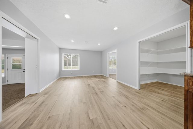 18003 Country Place Drive, Conroe, TX 77302