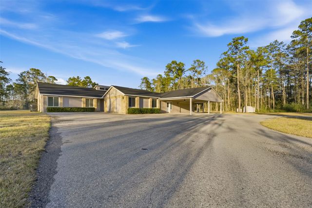 18003 Country Place Drive, Conroe, TX 77302